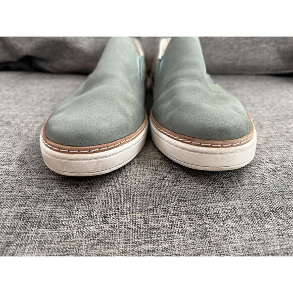 UGG Adley Sneakers Womens Size 11 Aloe Vera Slip On Leather - Picture 4 of 11